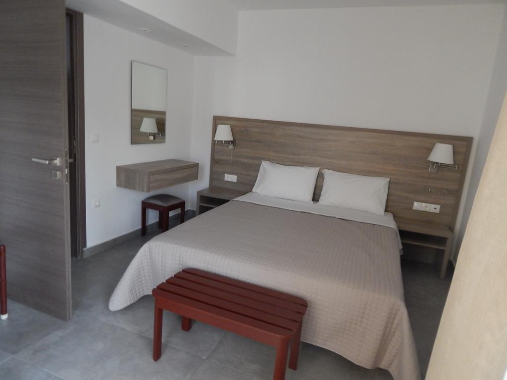 Epiphany Apartments كارباثوس الغرفة الصورة